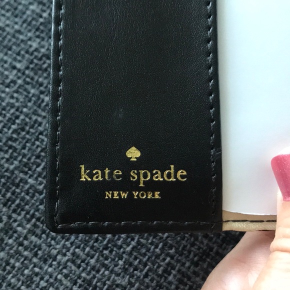 NWOT Kate Spade Passport Holder - Picture 4 of 5